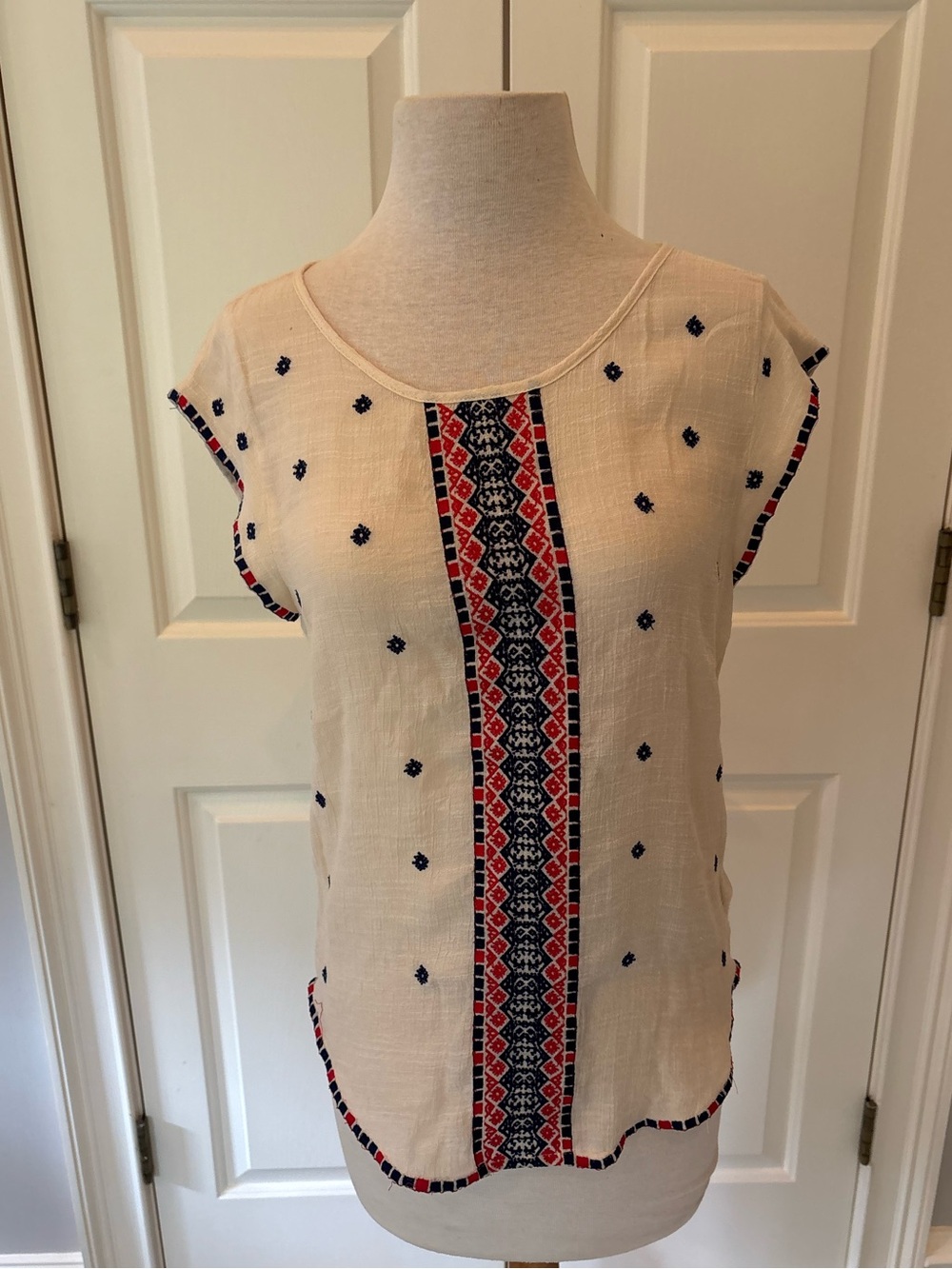 Red white and blue  Embroidered Short Sleeve Top